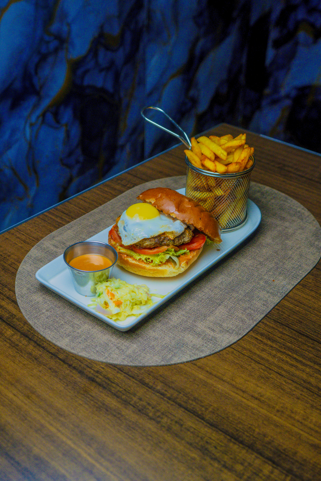 68a16d8471fa1ad7756dd484_superstar20burger